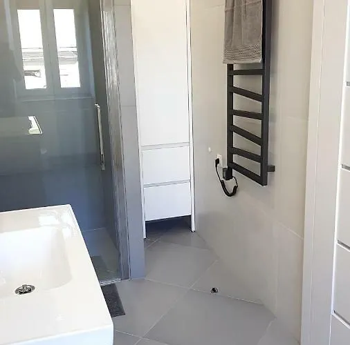 아파트 Paderewskiego 12m2 *