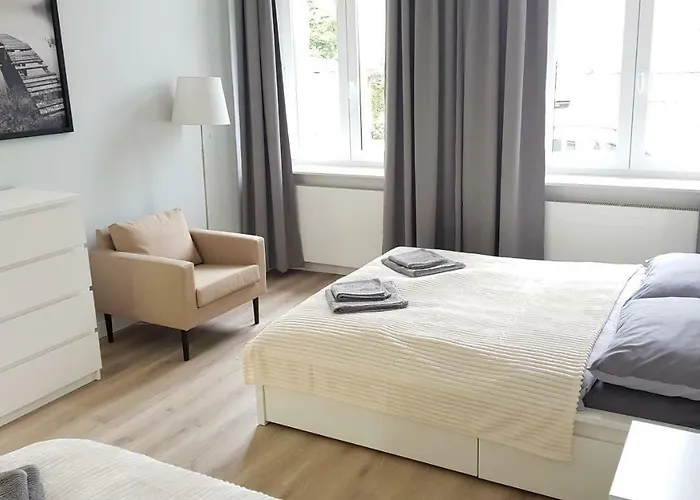 Paderewskiego 12m2 슈비노우이스쳬