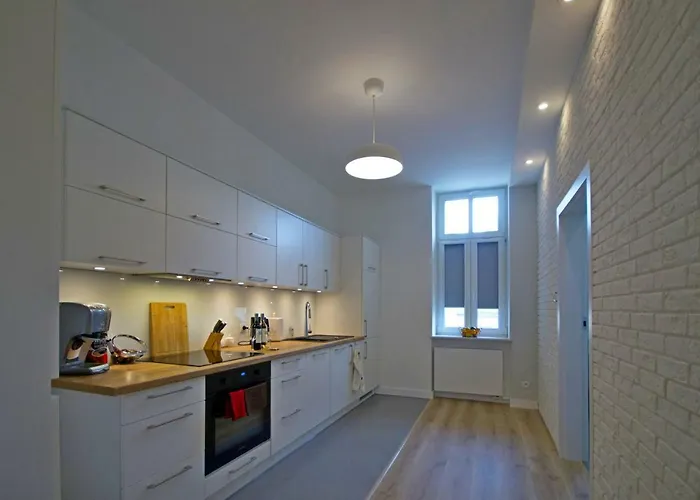 Paderewskiego 12m2 슈비노우이스쳬